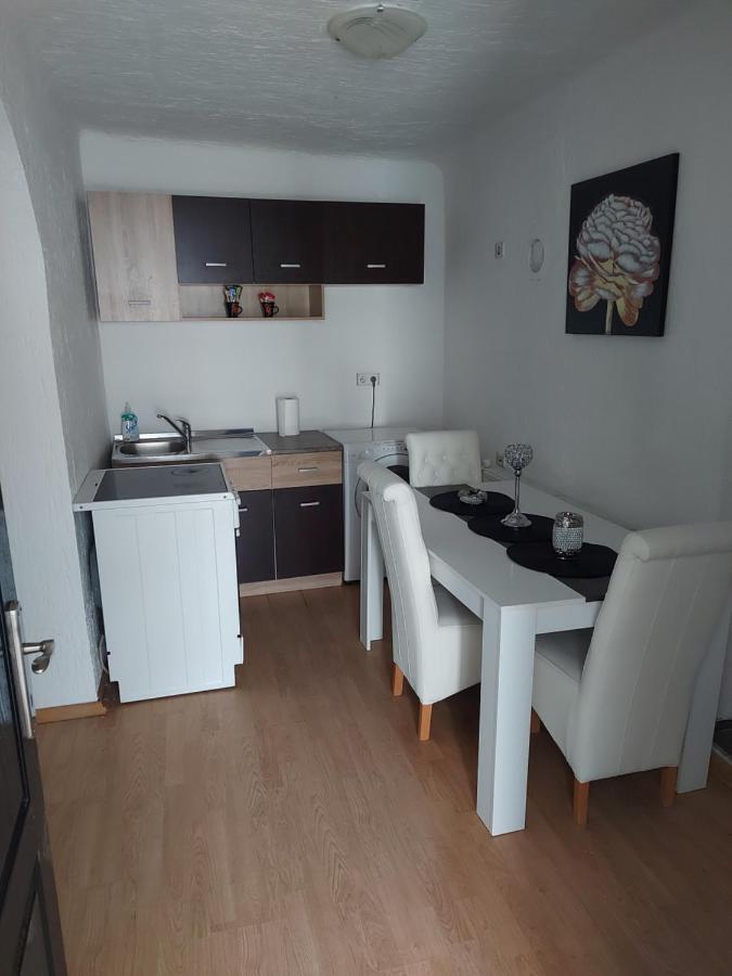 Kuca na dan Apartment Sid Bagian luar foto