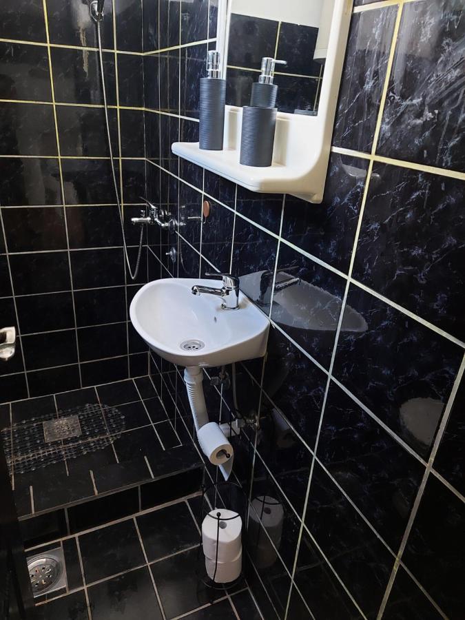 Kuca na dan Apartment Sid Bagian luar foto