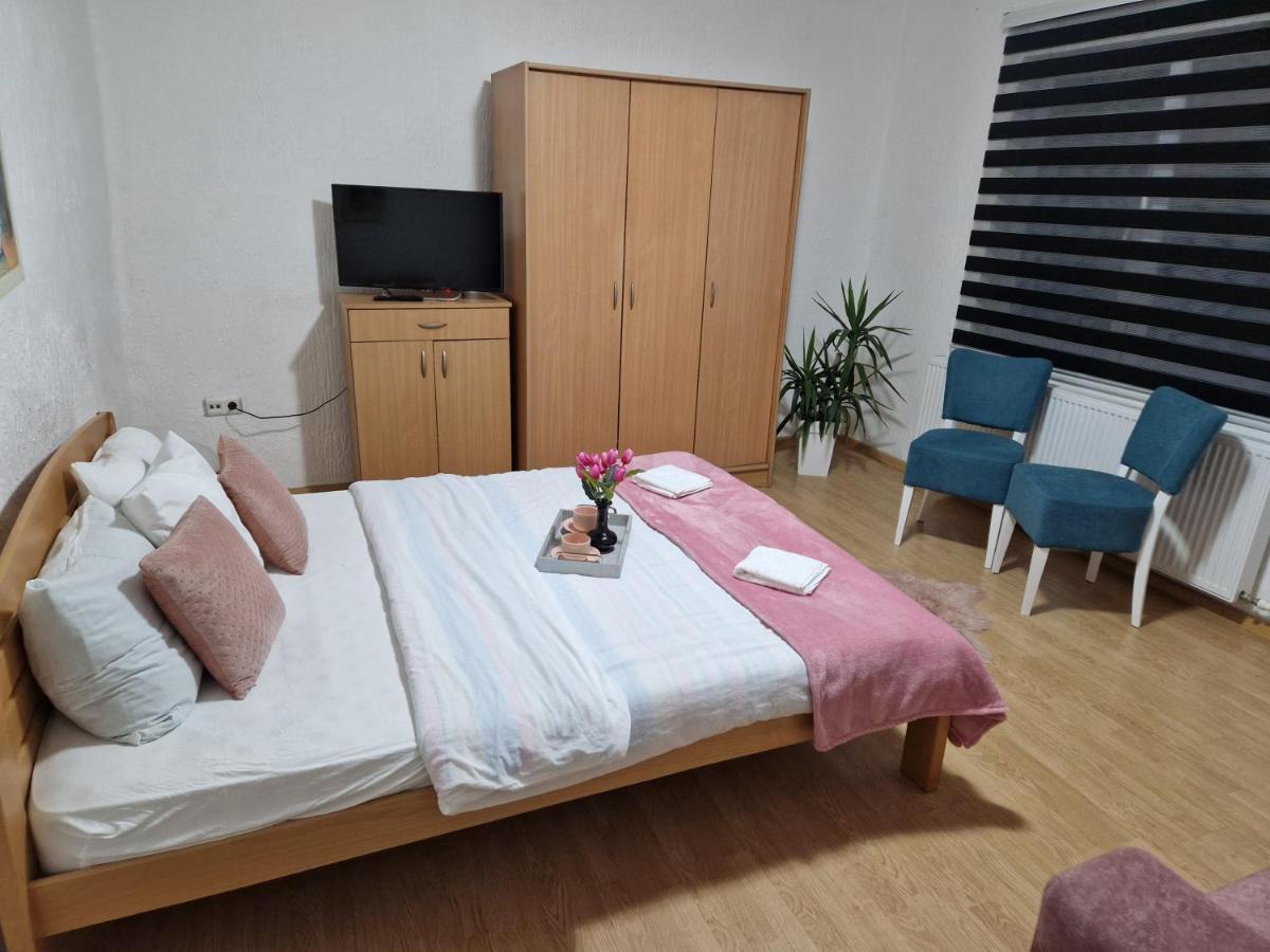 Kuca na dan Apartment Sid Bagian luar foto